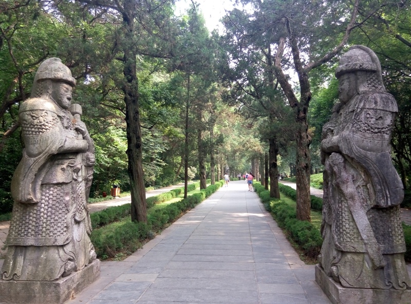 葛南公司靜力水準儀、鋼板計、單點數(shù)采模塊安裝在南京明孝陵古建筑監(jiān)測